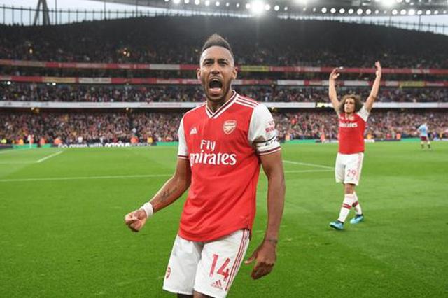 Niềm vui ngắn ngủi của các cầu thủ tân binh Premier League sau khi ghi bàn trước đối thủ mạnh