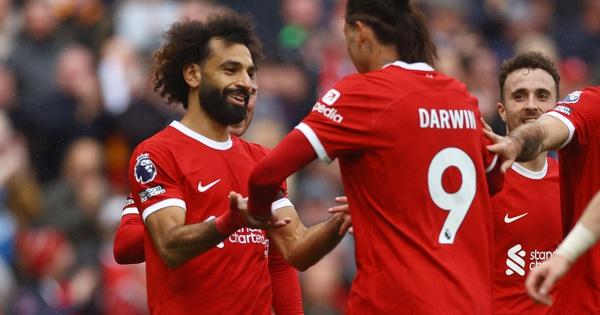 Sơ đồ chiến thuật hoặc hình ảnh HLV hai đội chỉ đạo trong trận derby Merseyside giữa Liverpool và Everton