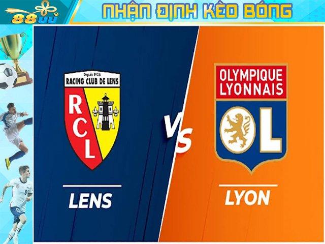 Cảnh tượng hỗn loạn thẻ đỏ trong trận Derby du Rhône giữa Lyon và Saint-Étienne, một trận cầu Ligue 1 nảy lửa