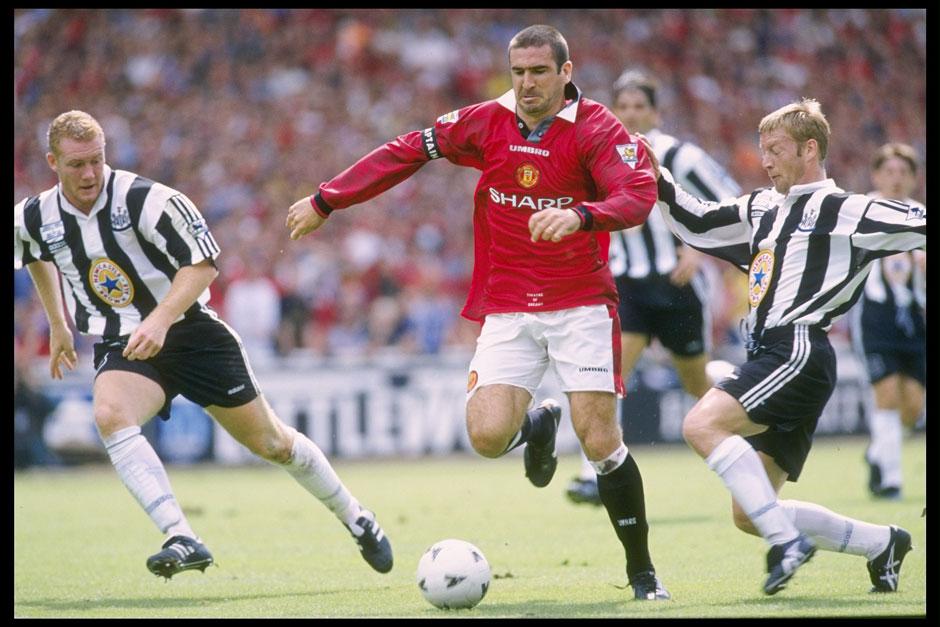 Các đội bóng Premier League và ảnh hưởng tiêu cực từ kiện tụng