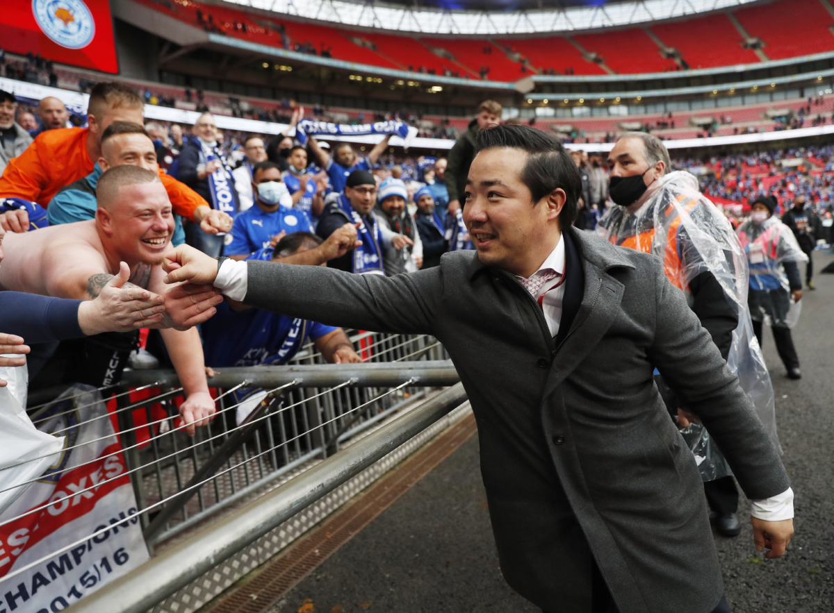 HLV Thomas Tuchel đang chỉ đạo các cầu thủ Chelsea trong trận cầu sinh tử với Leicester City tranh vé dự Champions League mùa 2020/21