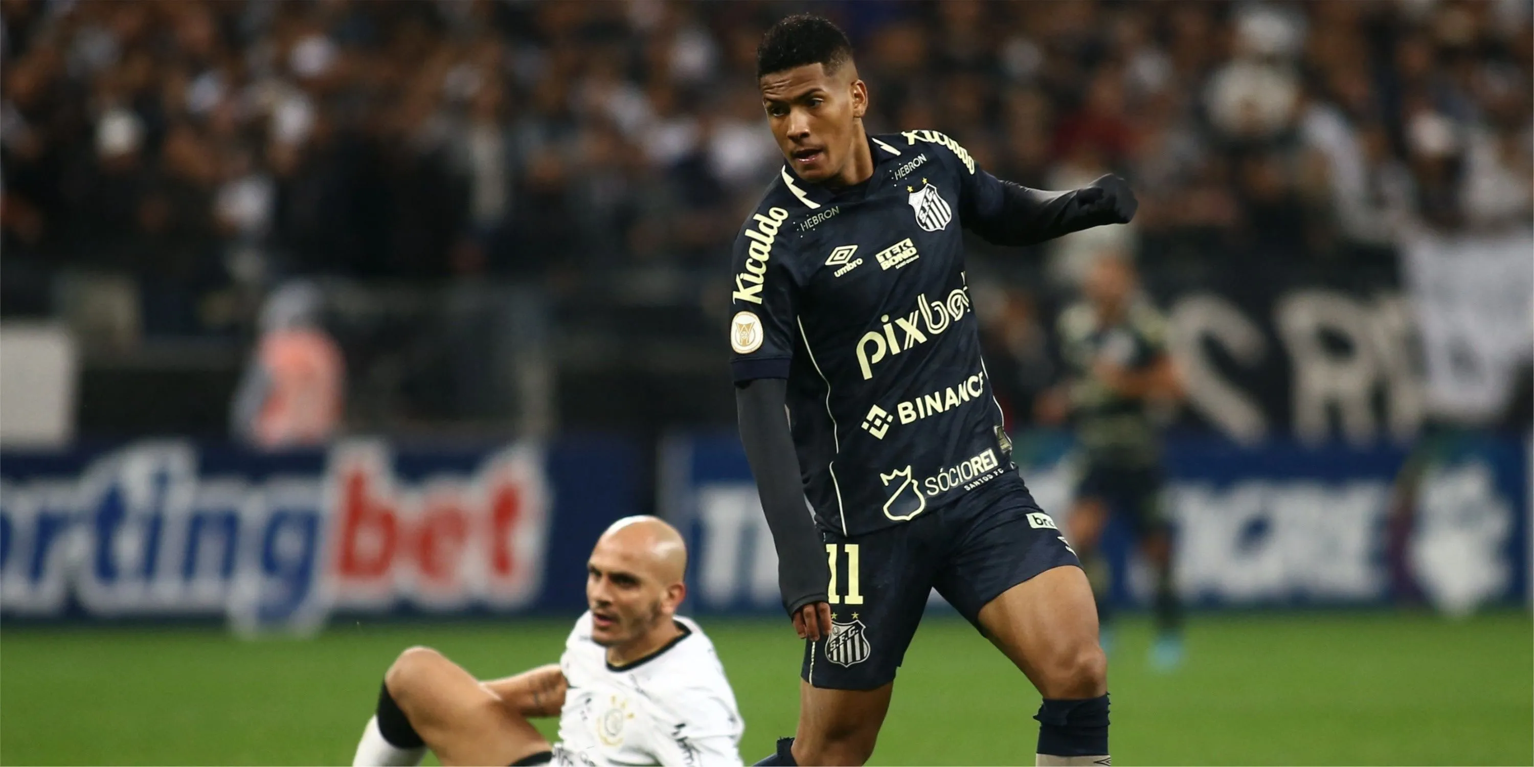Angelo Gabriel của Santos, mục tiêu của Chelsea