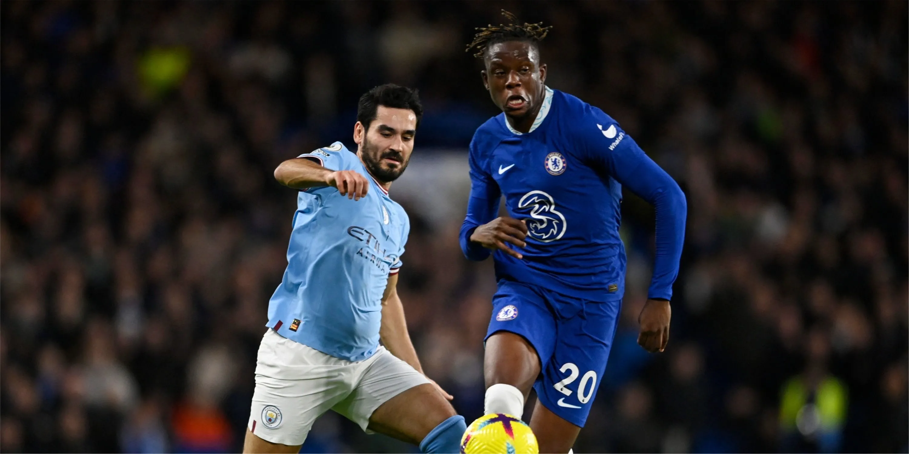 Nhà vô địch 6 lần Ngoại Hạng Anh có thể rời Man City