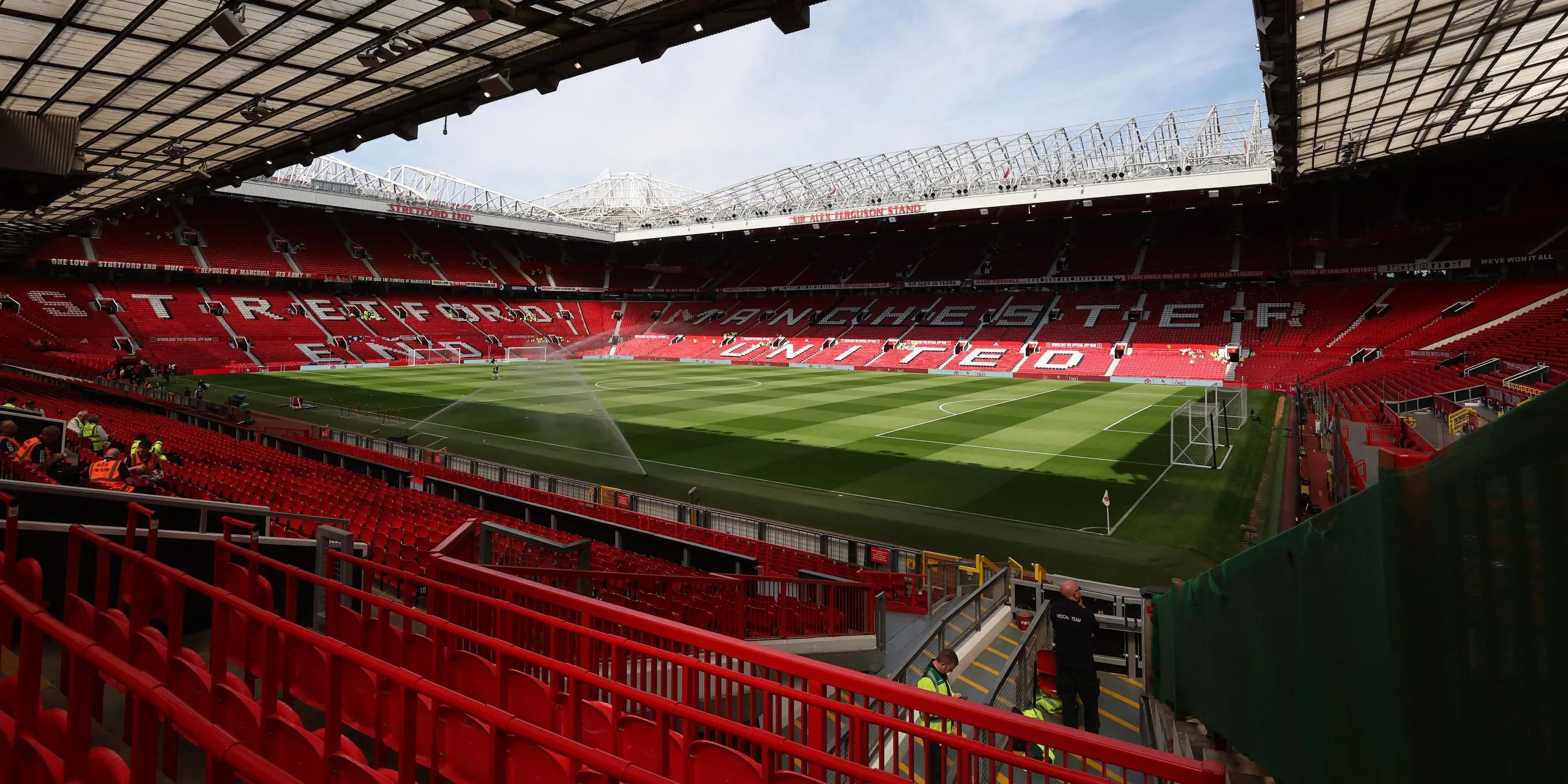 Sân vận động Old Trafford của Manchester United, điểm đến tiềm năng của Bryan Mbeumo