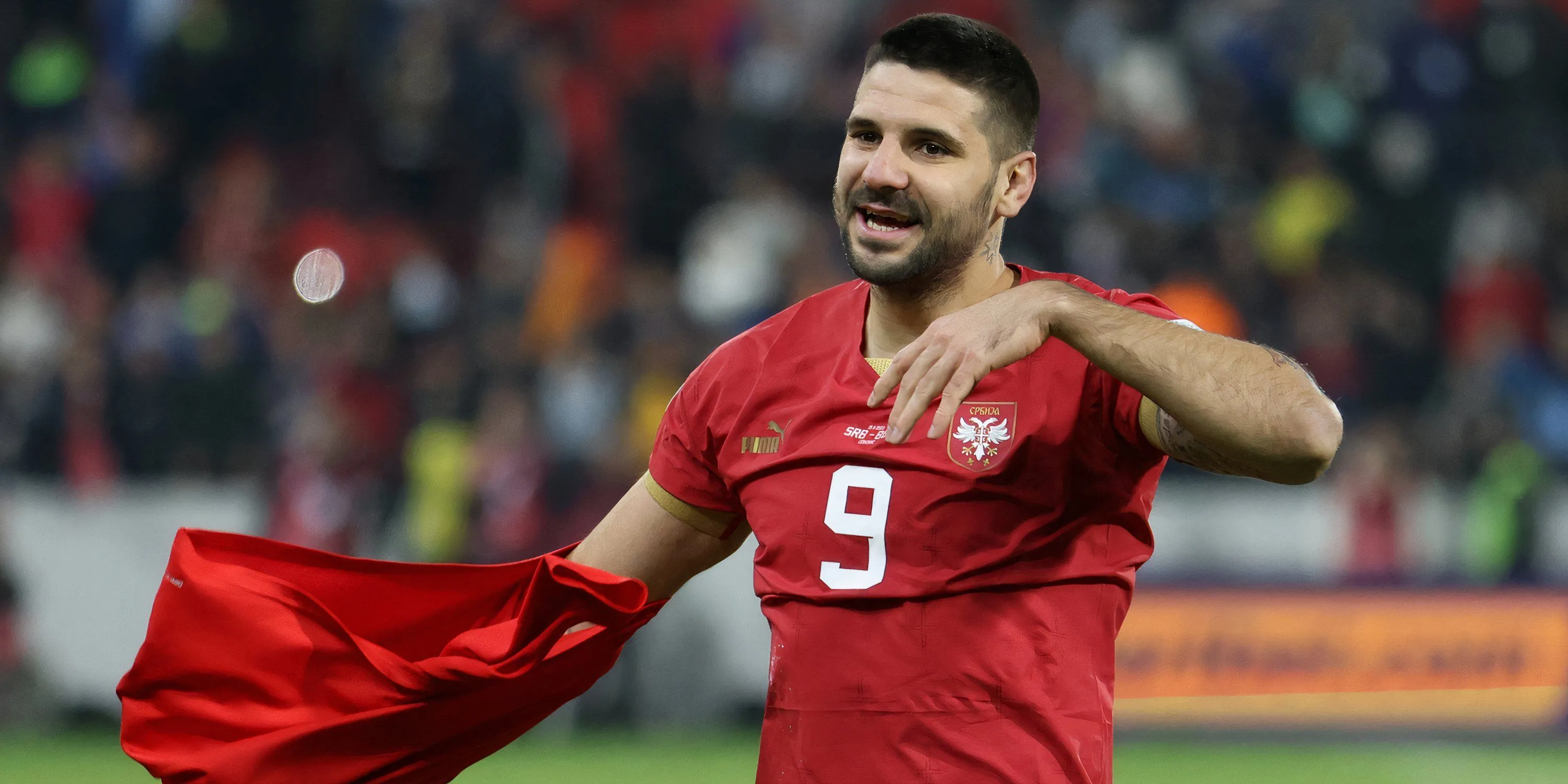Khó khăn chuyển nhượng 2021 bủa vây các CLB Premier League