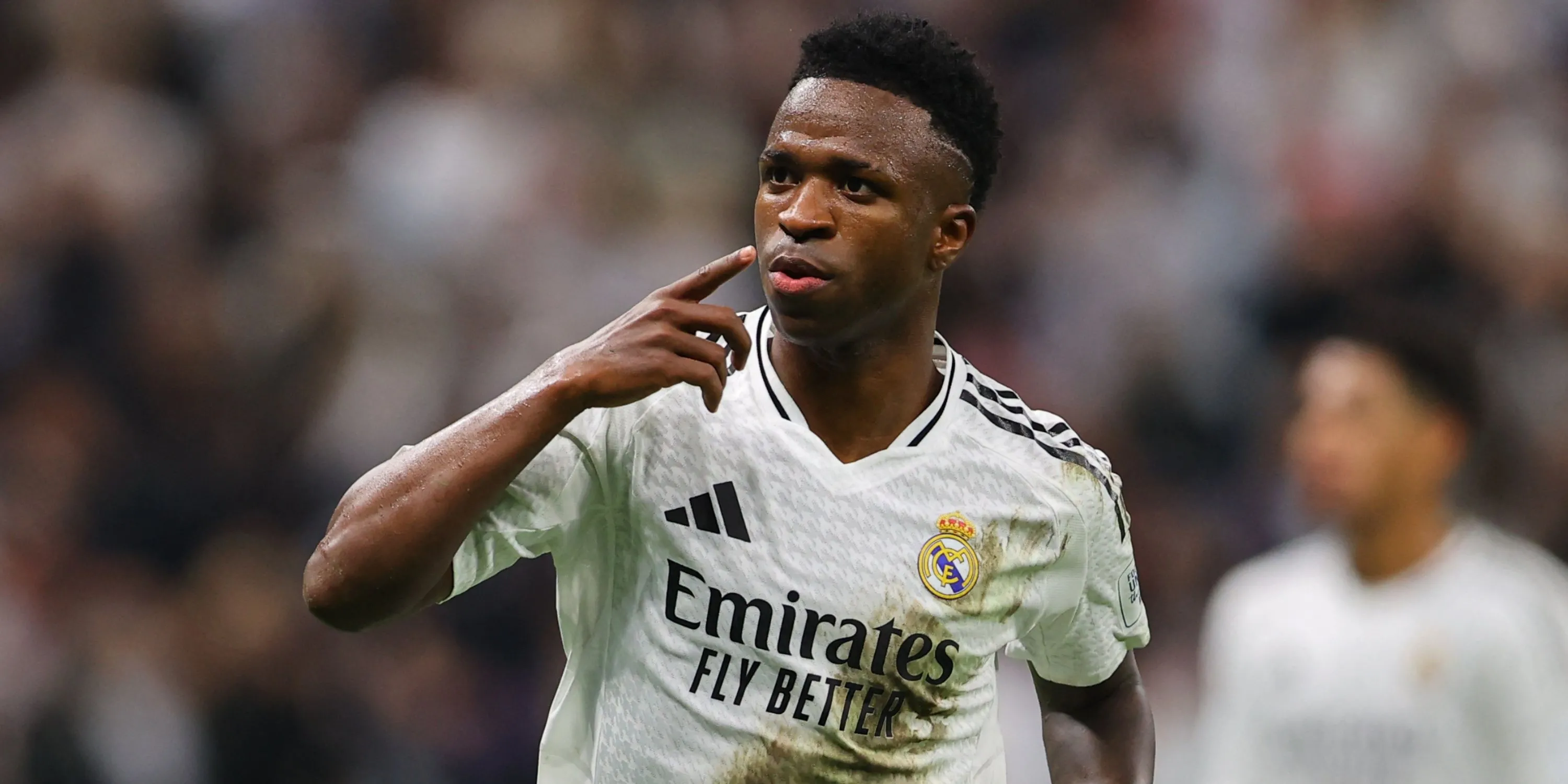 Vinicius Jr ăn mừng bàn thắng