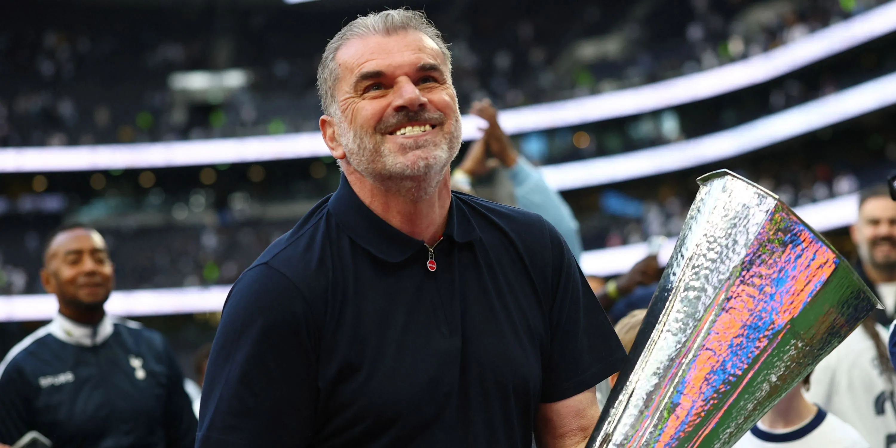 Spurs nhắm Huijsen 50 triệu: Giải pháp từ “gà nhà” Vušković?