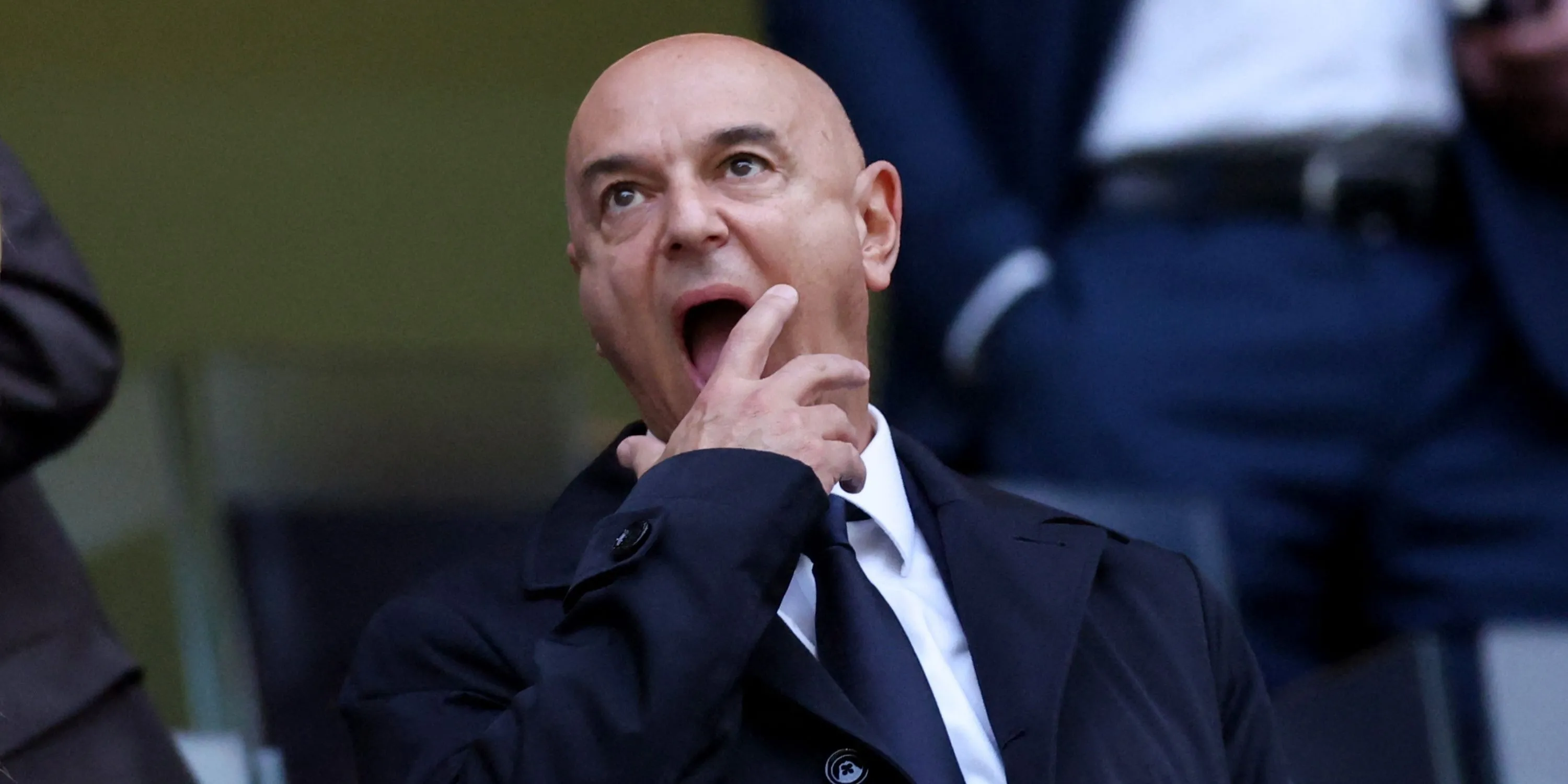 Daniel Levy rời ghế chủ tịch Tottenham trong làn sóng thay đổi tại CLB