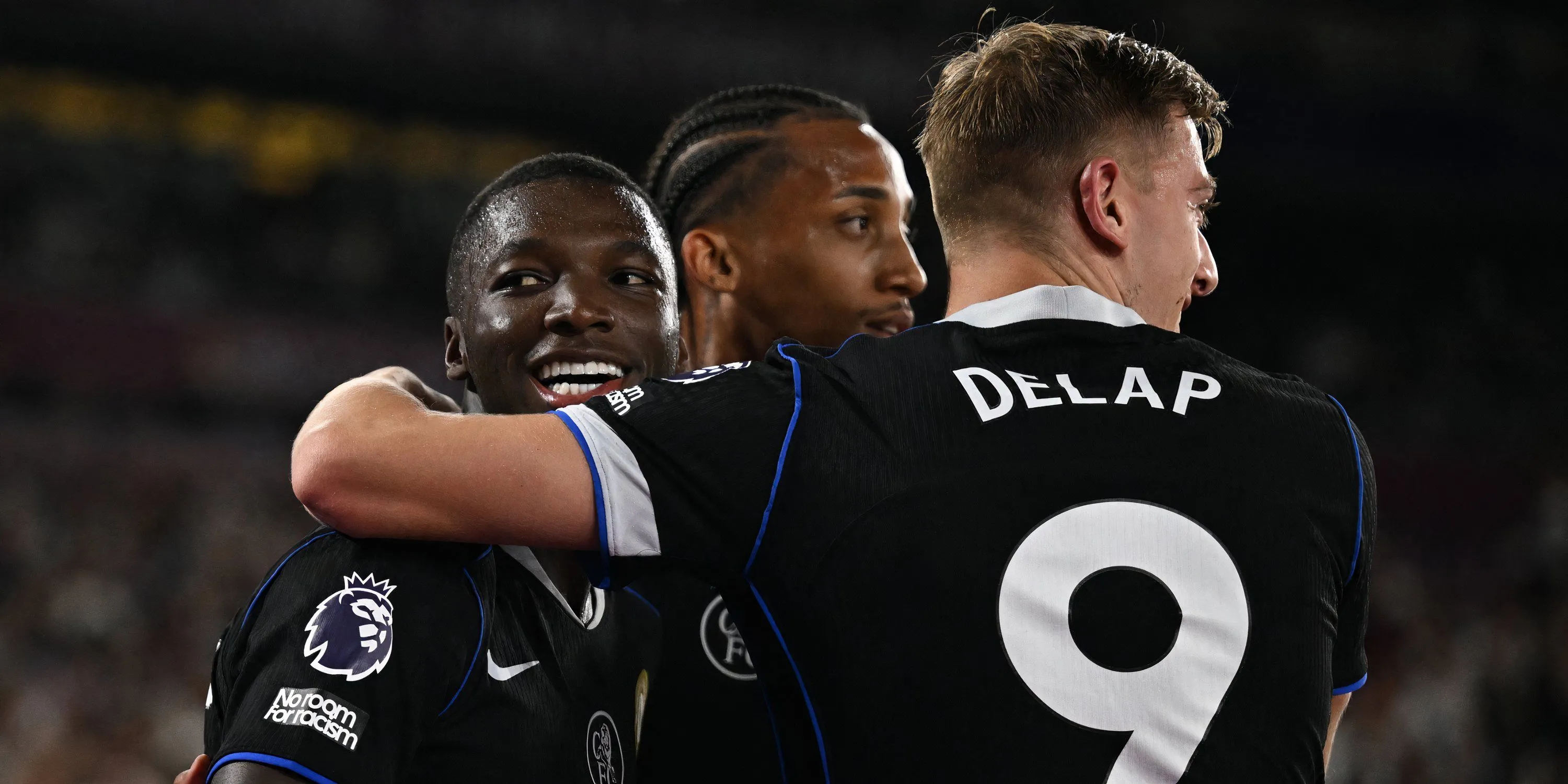 Liam Delap trong giai đoạn đầu mùa giải 2025, thương vụ chuyển nhượng và chấn thương của tiền đạo trẻ