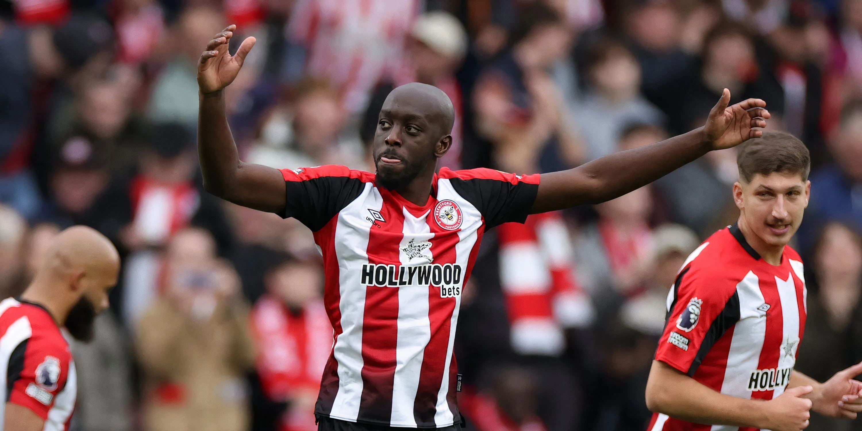 Yoane Wissa tập luyện trước khi ra mắt Newcastle